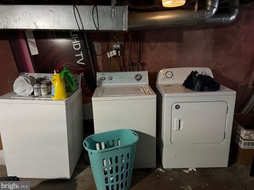 2034 6 St, Philadelphia PA 19122-1415 exterior