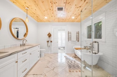 448 Madrona Ave, Brea CA 92821-5339 exterior