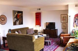 5326 Pocusset St, Pittsburgh PA  15217-1976 exterior