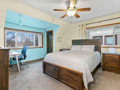 1749 47, Milwaukee WI 53208-1710 exterior