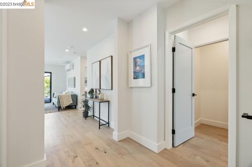 1519 Fairview St, Berkeley CA 94703-2414 exterior