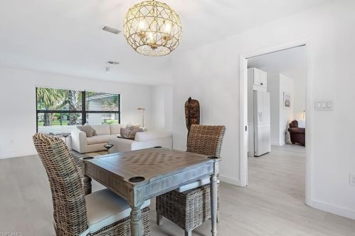 4592 Chippendale Dr, Naples FL 34112-5259 exterior