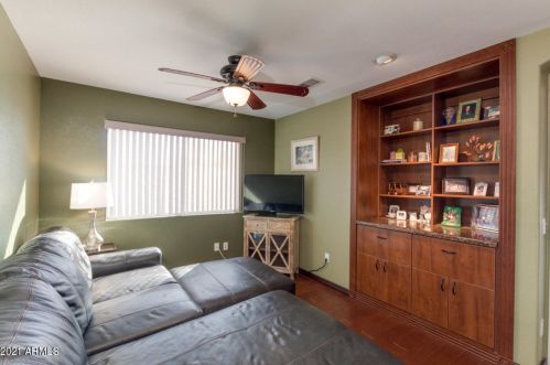 5191 Glenview Pl, Chandler AZ 85226-8607 exterior