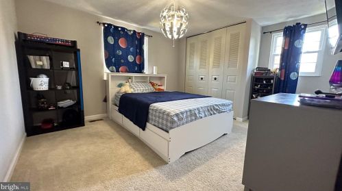 105 Appletree Dr, Leesburg VA  20176-4507 exterior