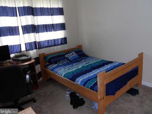 51 Sharon St, Rising Sun MD 21911-2437 exterior