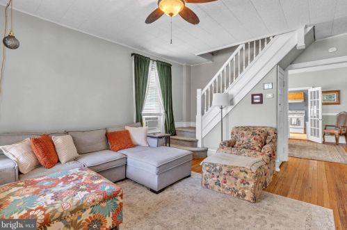 497 Lemonte St, Philadelphia PA  19128-4534 exterior