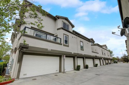 376 Celebration Dr, Milpitas, CA 95035-8763