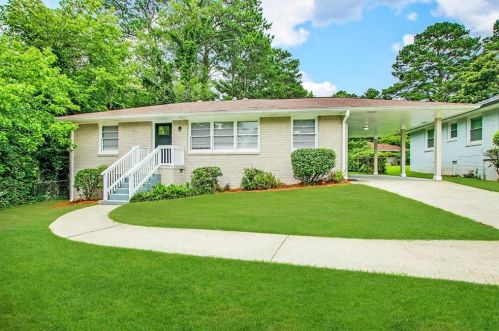 2246 Collins Dr, Atlanta GA  30344-1008 exterior