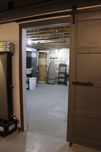 559 37th St, Chicago IL 60609-1063 exterior