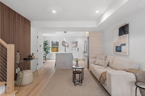 362 8th St, Boston MA 02127-2911 exterior