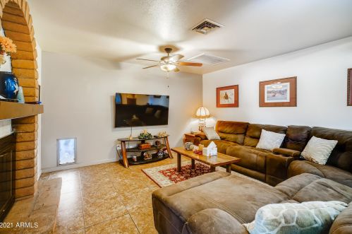 13633 21st Ave, Phoenix AZ 85027-3419 exterior