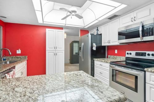 4310 11 Ave, Naples FL 34102-7022 exterior