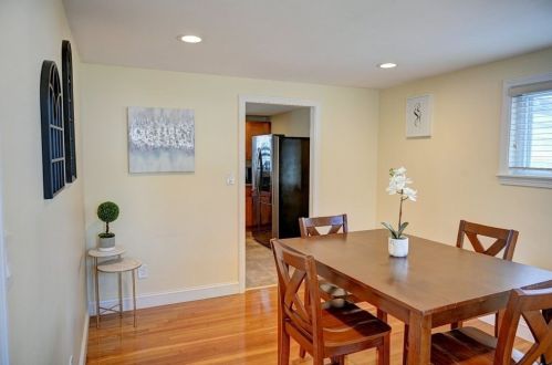 131 Wilson Ave, Quincy MA 02170-1037 exterior