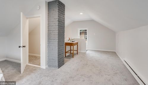 807 Hamline Ave, Saint Paul MN  55104-1300 exterior