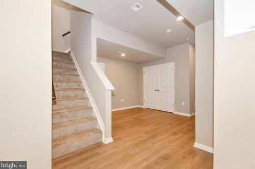 126 High Pointe Dr, Hummelstown PA 17036 exterior