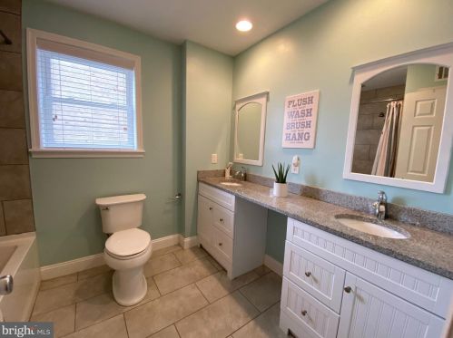 1617 Franklin St, Philadelphia PA 19148-1222 exterior