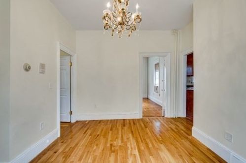 39 Clifford St, Boston MA exterior