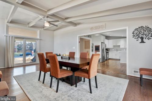 8708 Camden St, Alexandria VA 22308-2318 exterior