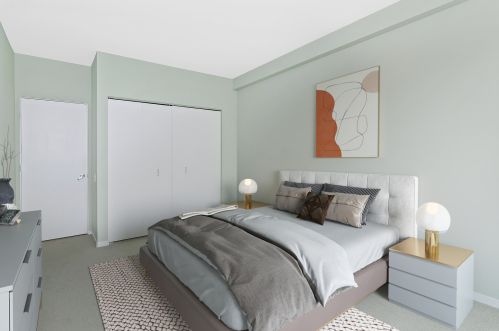 2246 Lakewood Ave, Chicago IL 60614-3629 exterior