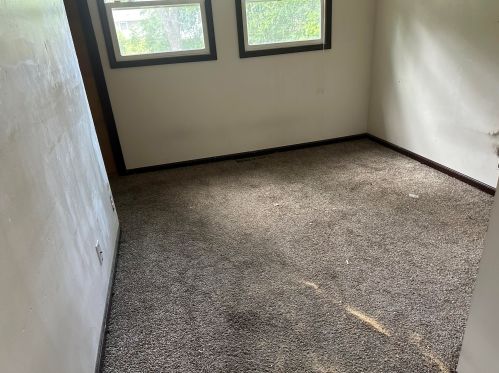 5483 Prentiss St, Milwaukee WI 53218-2802 exterior