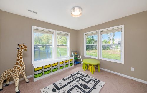 6906 Cypress Bay Dr, Kalamazoo MI 49009-7776 exterior