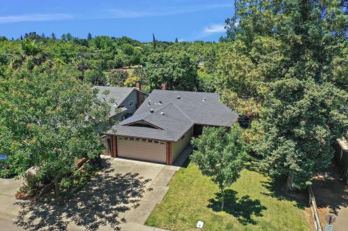 1601 Baywood Ln, Davis CA 95618-1409 exterior