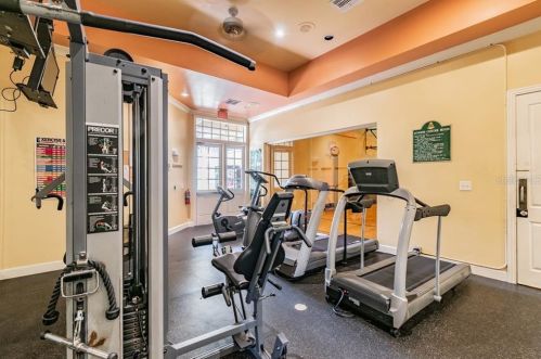 4207 Dale Mabry Hwy, Tampa FL  12105-1423 exterior