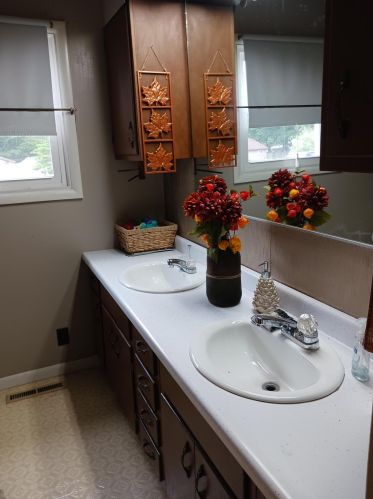 3498 Giles Rd, Meskegon MI  49445-9628 exterior