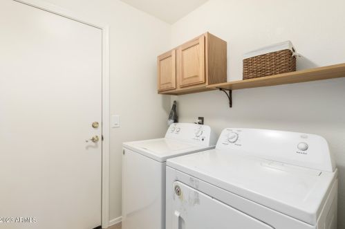 4148 Cathedral Rock Dr, Phoenix AZ 85048-8909 exterior