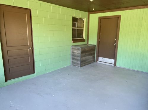 313 20th St, Fort Pierce, FL 34950-3817