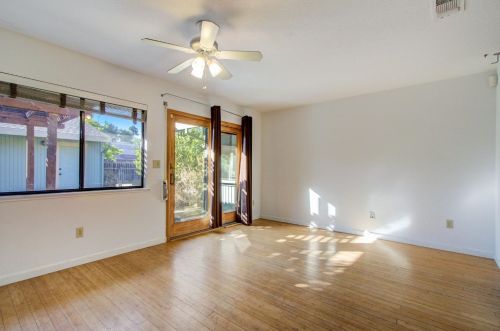 1419 Lk Blvd, Davis CA 95616-2635 exterior