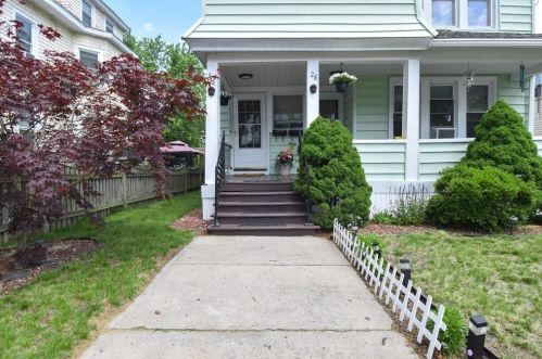 28 Biltmore St, Springfield MA  01108-2613 exterior