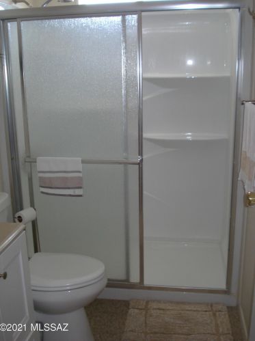 5668 Cir Z St, Tucson AZ 85713-4419 exterior