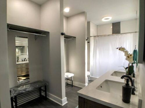 7207 Race St, Pittsburgh PA 15208-1425 exterior