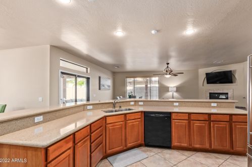 928 Nolan Pl, Chandler AZ  85249-3345 exterior