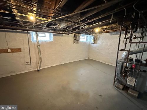 106 Wl Ave, Manor PA 19036-1303 exterior