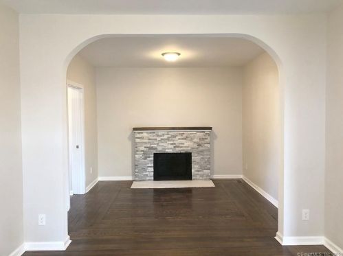 109 Hillcrest Ave, New Britain CT  06053-2540 exterior