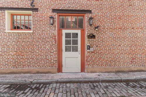 141 2nd St, Philadelphia PA exterior