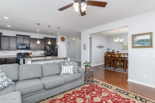 171 Heritage Pkwy, Bluffton SC 29910-4451 exterior