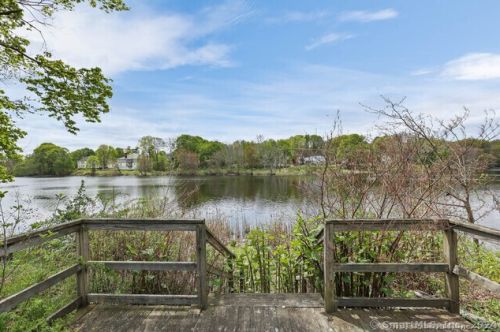 79 Commerce Ave, Killingly CT 06239-2804 exterior