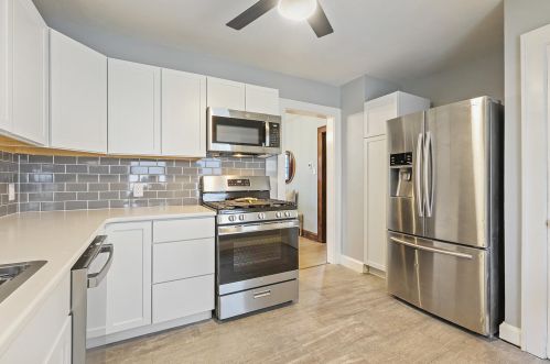 1551 64th St, Milwaukee WI  53214-4902 exterior