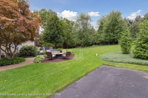 4406 Carmine Ct, Dewitt MI 48820-9183 exterior