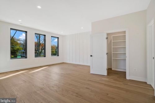 1520 Brookhaven Dr, Mc Lean VA  22101-4127 exterior