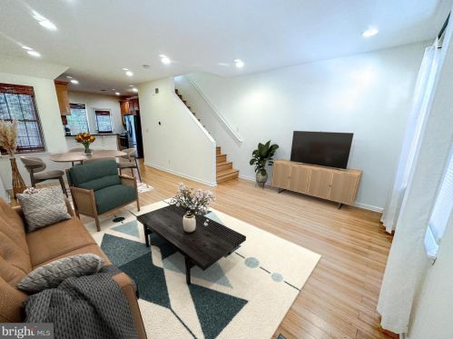 915 19 St, Philadelphia PA 19146-2638 exterior