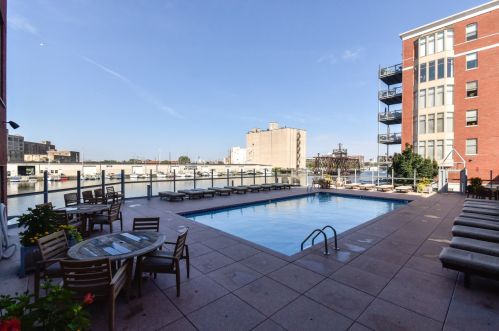 541 Erie St, Milwaukee WI 53202-6235 exterior