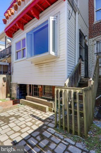 414 7 St, Washington DC 20003-2756 exterior