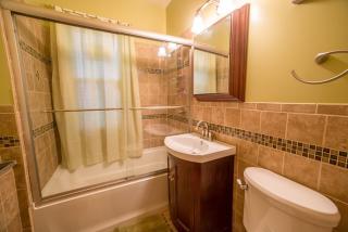 6238 Campbell Ave, Chicago IL  60659-2808 exterior