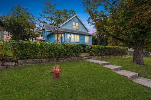 1257 Elizabeth St, Joliet, IL 60435-4352