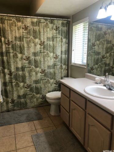 341 Ln Vera Ln, Sandy UT 84094 exterior