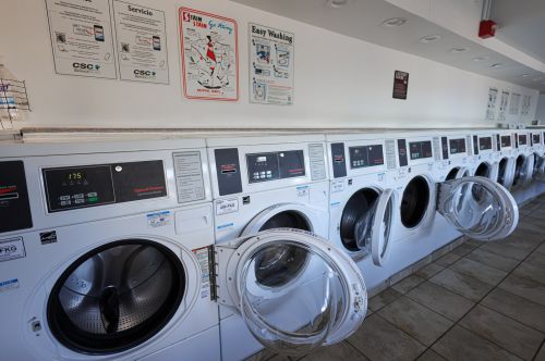 6171 Sheridan Rd, Chicago IL  60660-2802 exterior